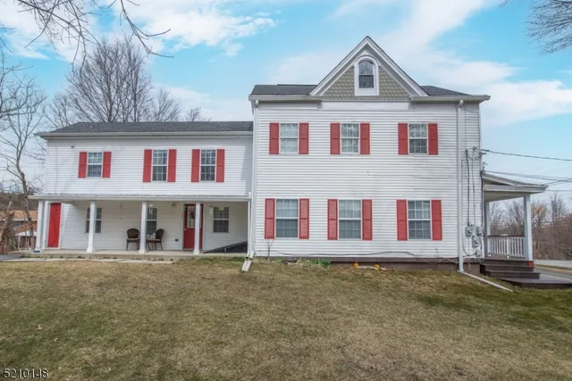 $2,750 | 84 Mill Street, Unit B, Newton, NJ 07860