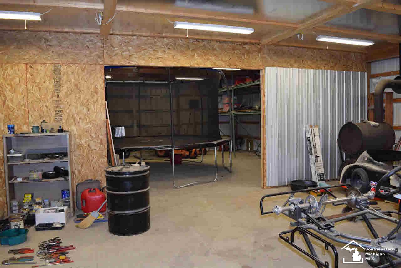 7430 Clinton Macon Road Clinton, MI 49236 - Photo 14 of 23