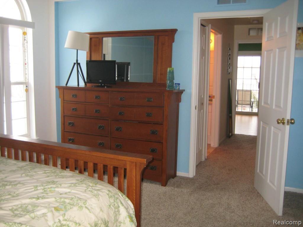 3458 Tremonte Circle Rochester, MI 48306 - Photo 15 of 17 073.jpg