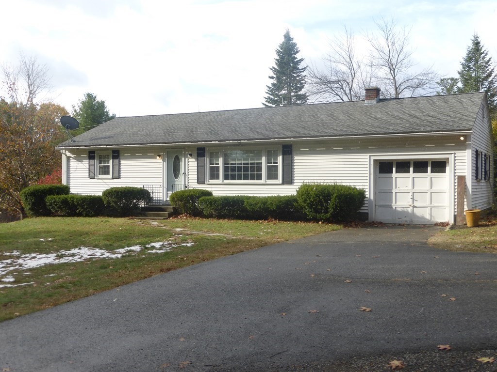 116 Heywood Road Sterling, MA 01564 - Photo 1 of 28 Gallery Image 1
