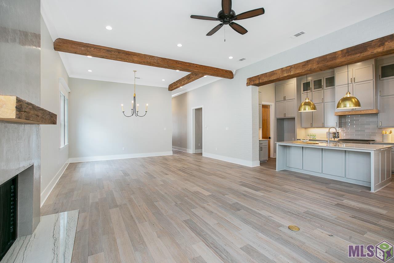 1624 Sugar Cane Baton Rouge, LA 70810 - Photo 12 of 45 Looking back to the front of the home