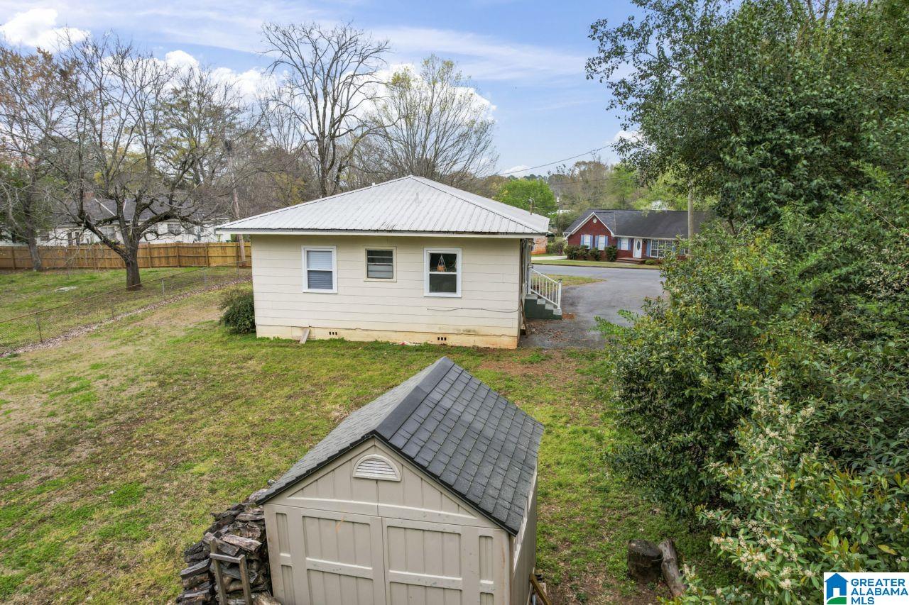 601 Pinecrest Road Sylacauga, AL 35150 - Photo 4 of 21