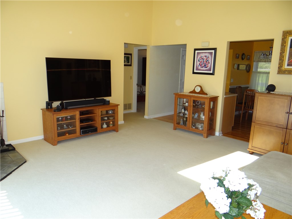 468 Veteran Hill Road Horseheads, NY 14845 - Photo 8 of 46