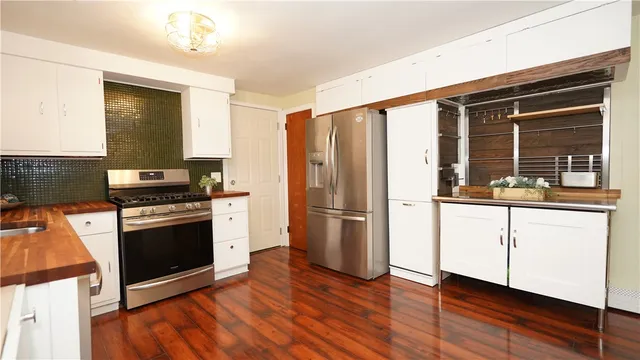 $379,900 | 11 North Rose Street, East Providence, RI 02914