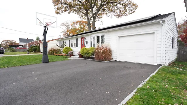 $379,900 | 11 North Rose Street, East Providence, RI 02914