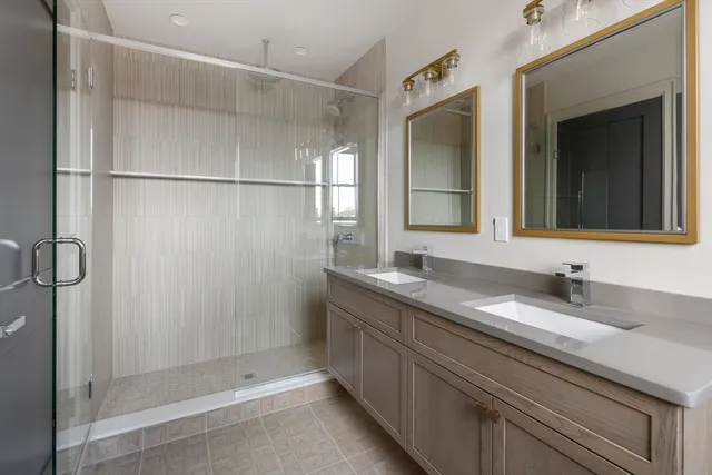 $865,000 | 59 Spear Street, Unit 302, Quincy, MA 02169