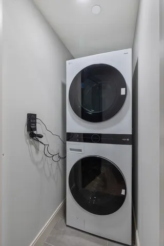 $865,000 | 59 Spear Street, Unit 302, Quincy, MA 02169