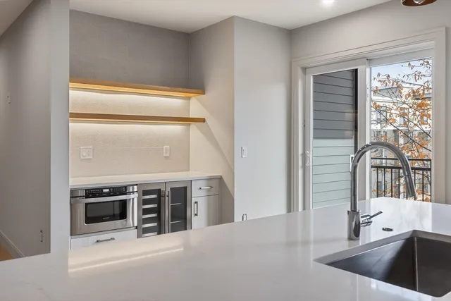 $865,000 | 59 Spear Street, Unit 302, Quincy, MA 02169