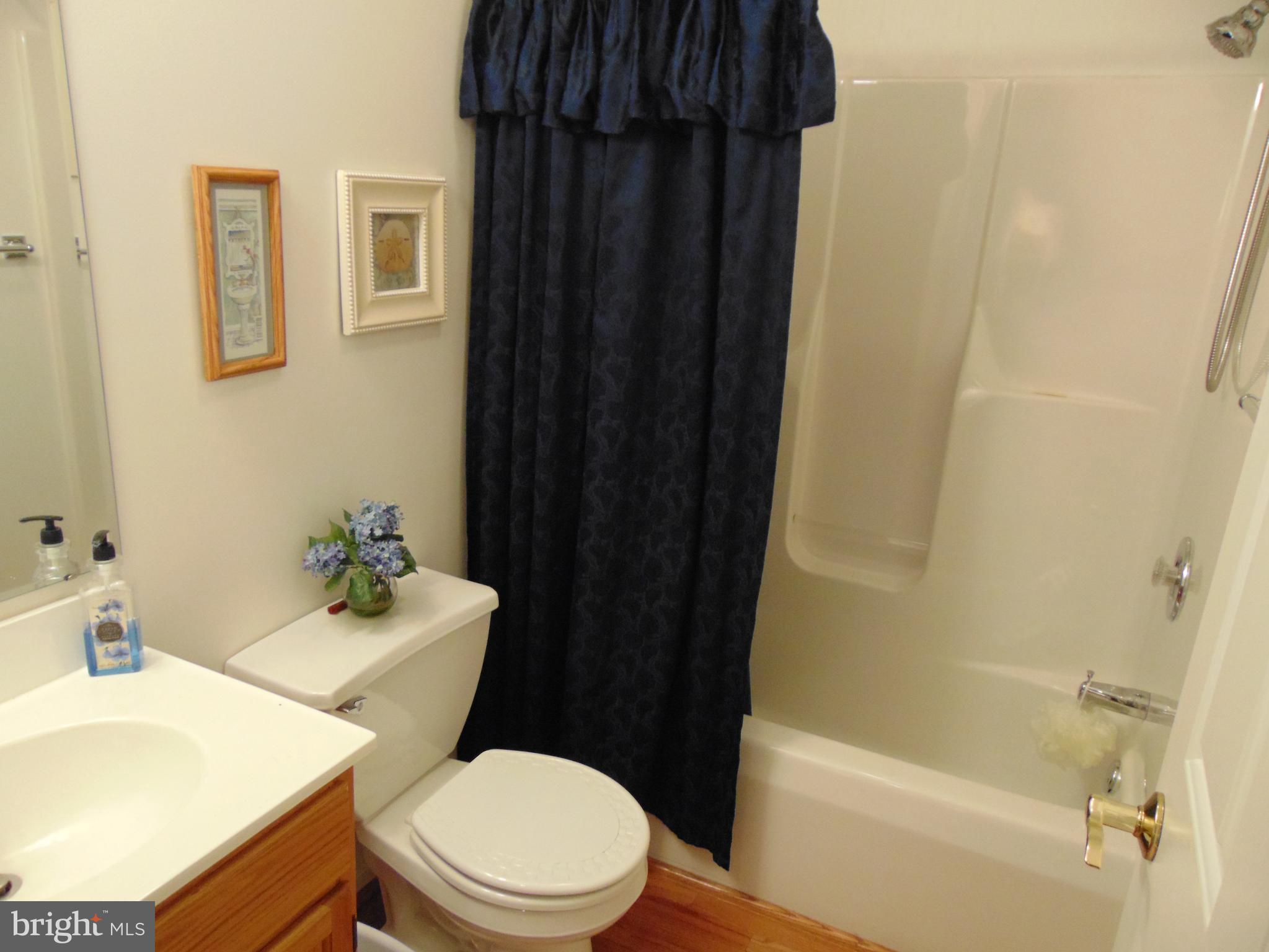1176 Church Road Springfield, PA 19064 - Photo 18 of 37 Hall Bath