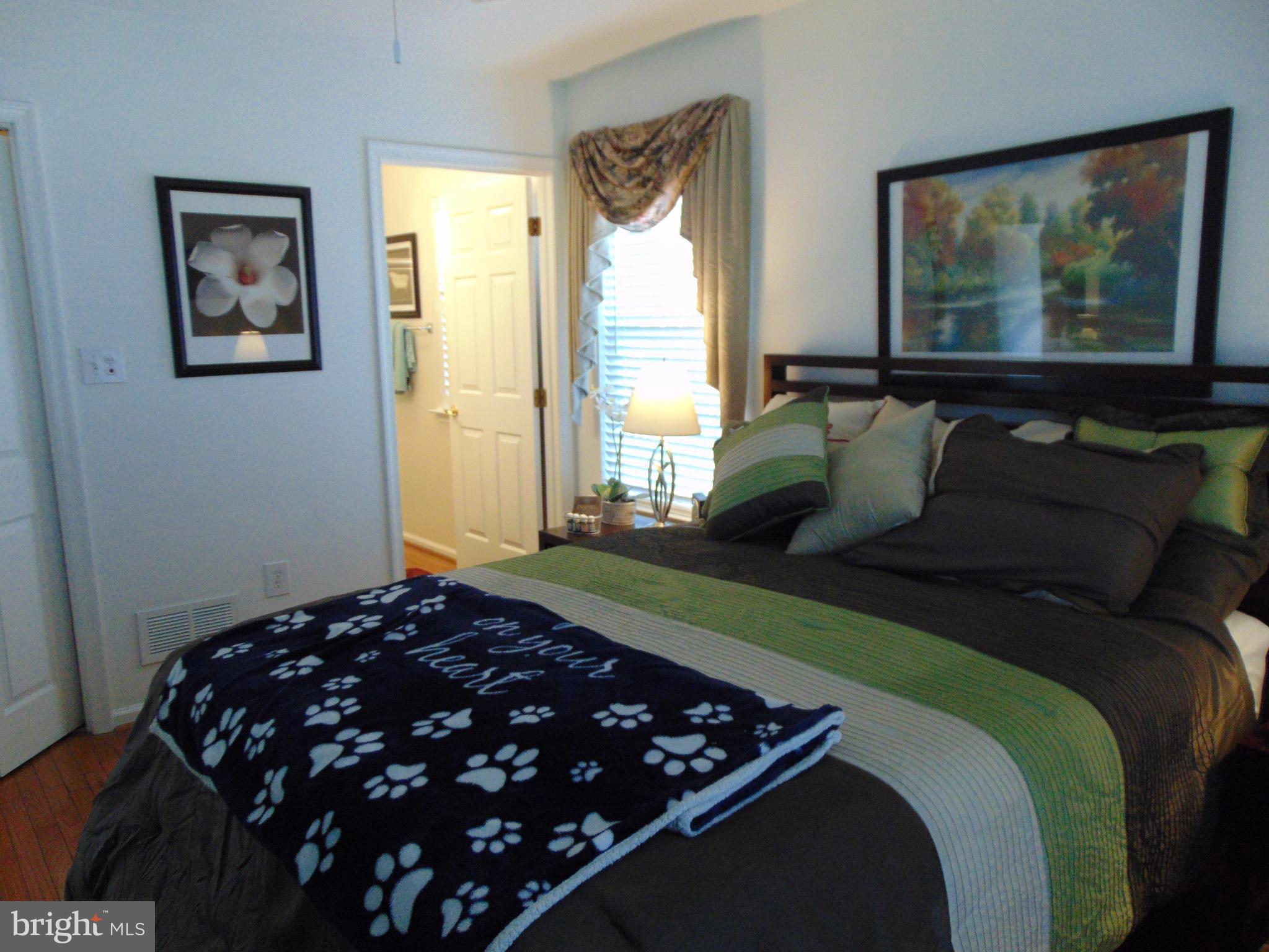 1176 Church Road Springfield, PA 19064 - Photo 21 of 37 Master Bedroom