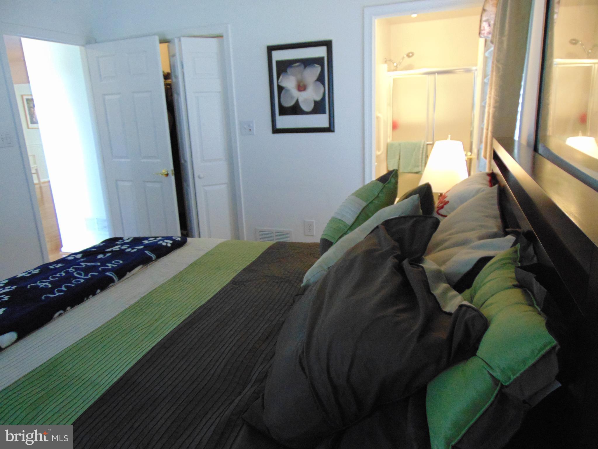 1176 Church Road Springfield, PA 19064 - Photo 22 of 37 Master Bedroom with Ensuite Bath