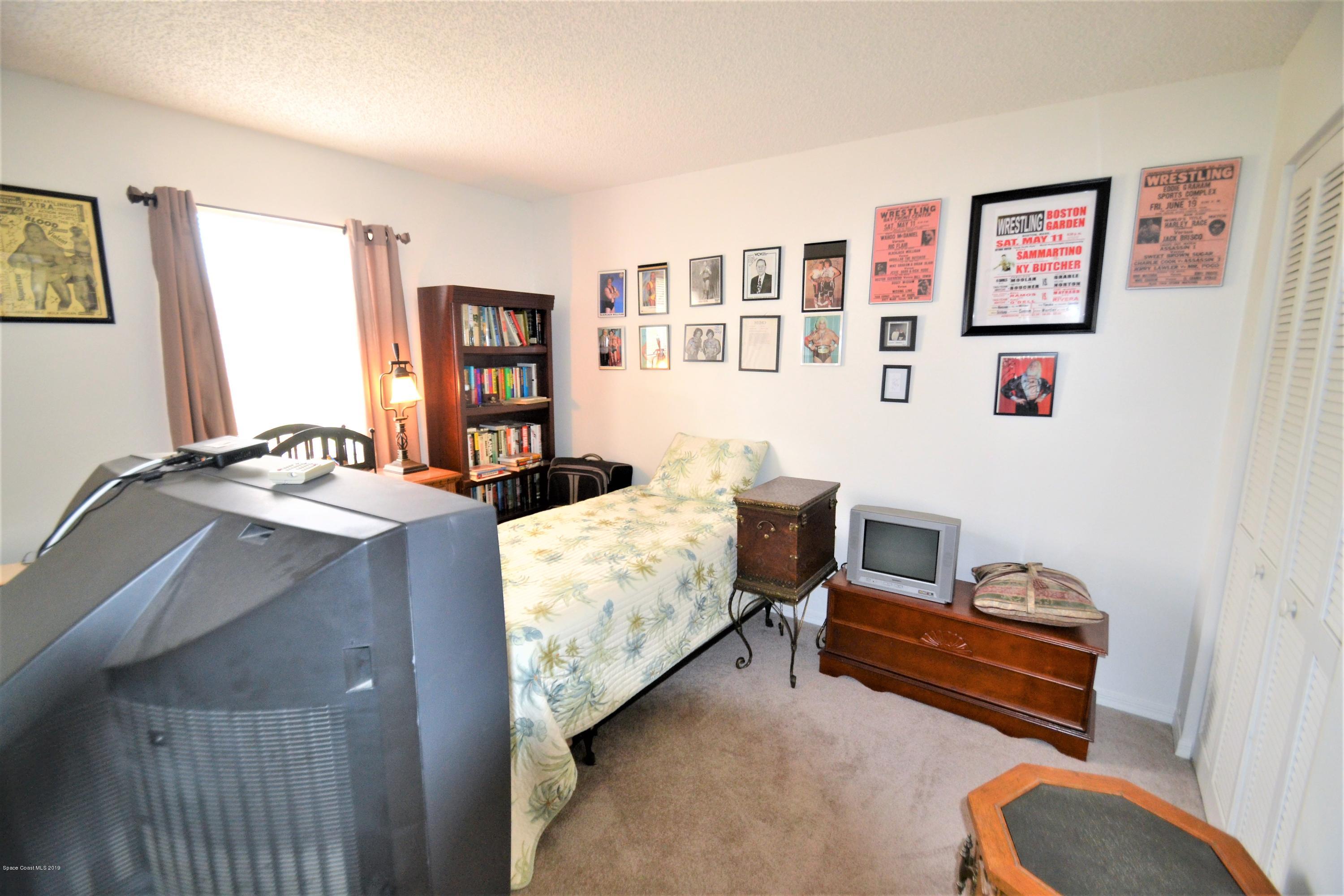 1352 Whitehurst Road Southwest Palm Bay, FL 32908 - Photo 22 of 43 1352 Whitehurst Third Bedroom (5)