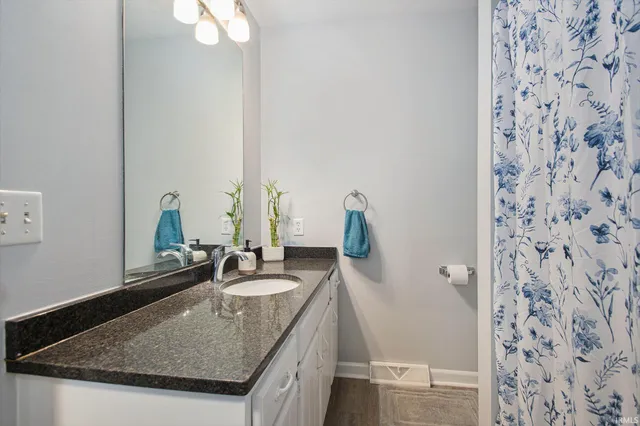 $335,000 | 25578 Thornberry Court, Elkhart, IN 46517