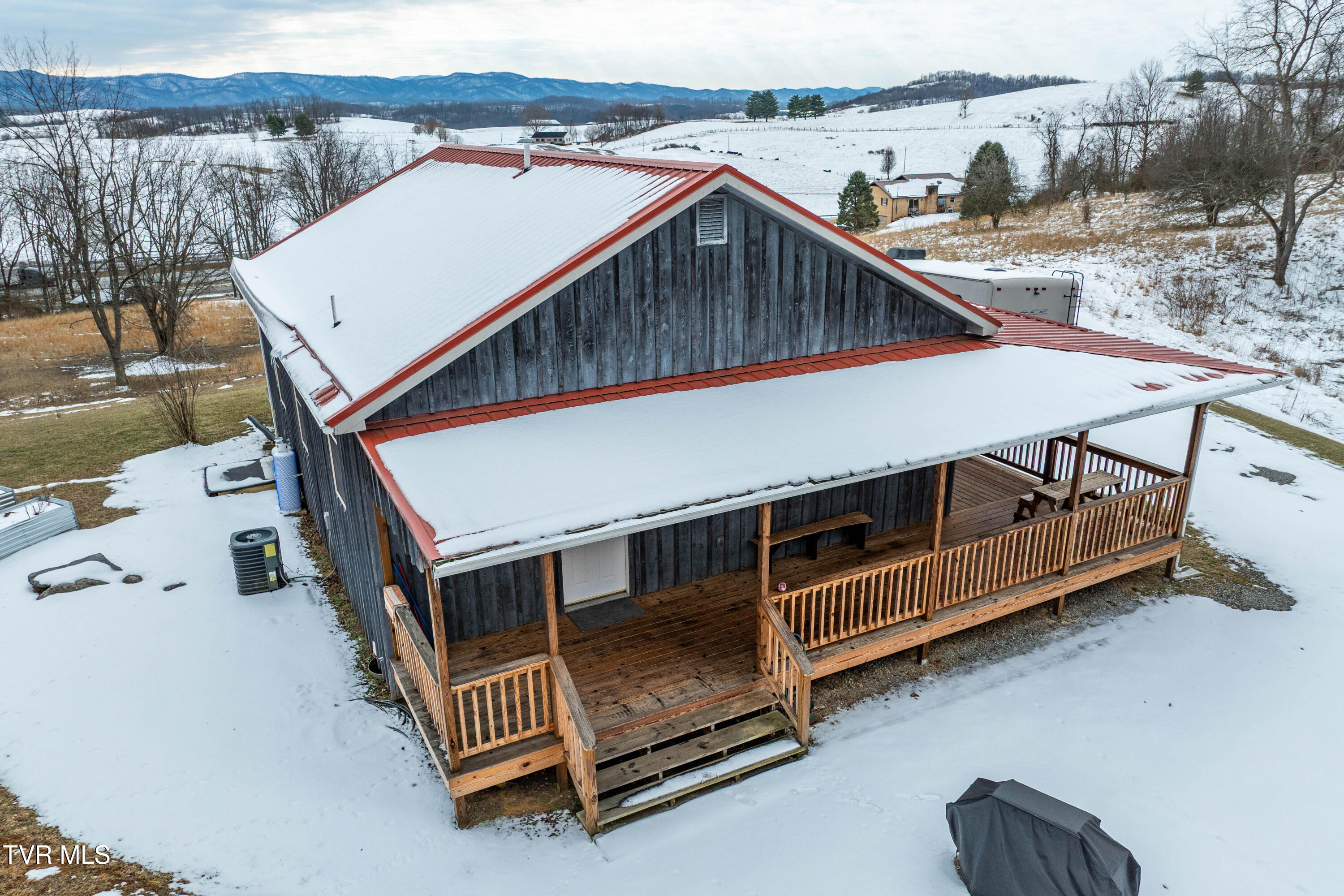 36091 Glove Drive Glade Spring, VA 24340 - Photo 23 of 70 36091 Glove Dr (22 of 70)