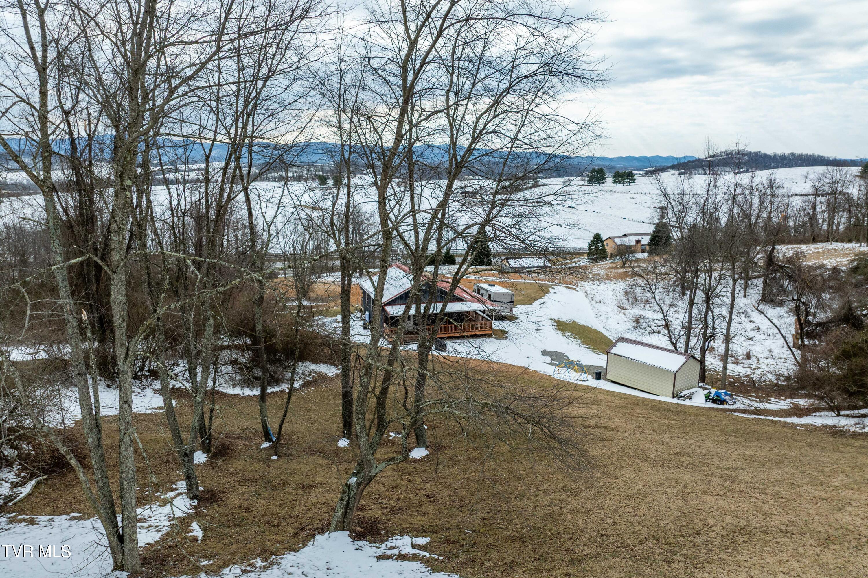 36091 Glove Drive Glade Spring, VA 24340 - Photo 27 of 70 36091 Glove Dr (26 of 70)