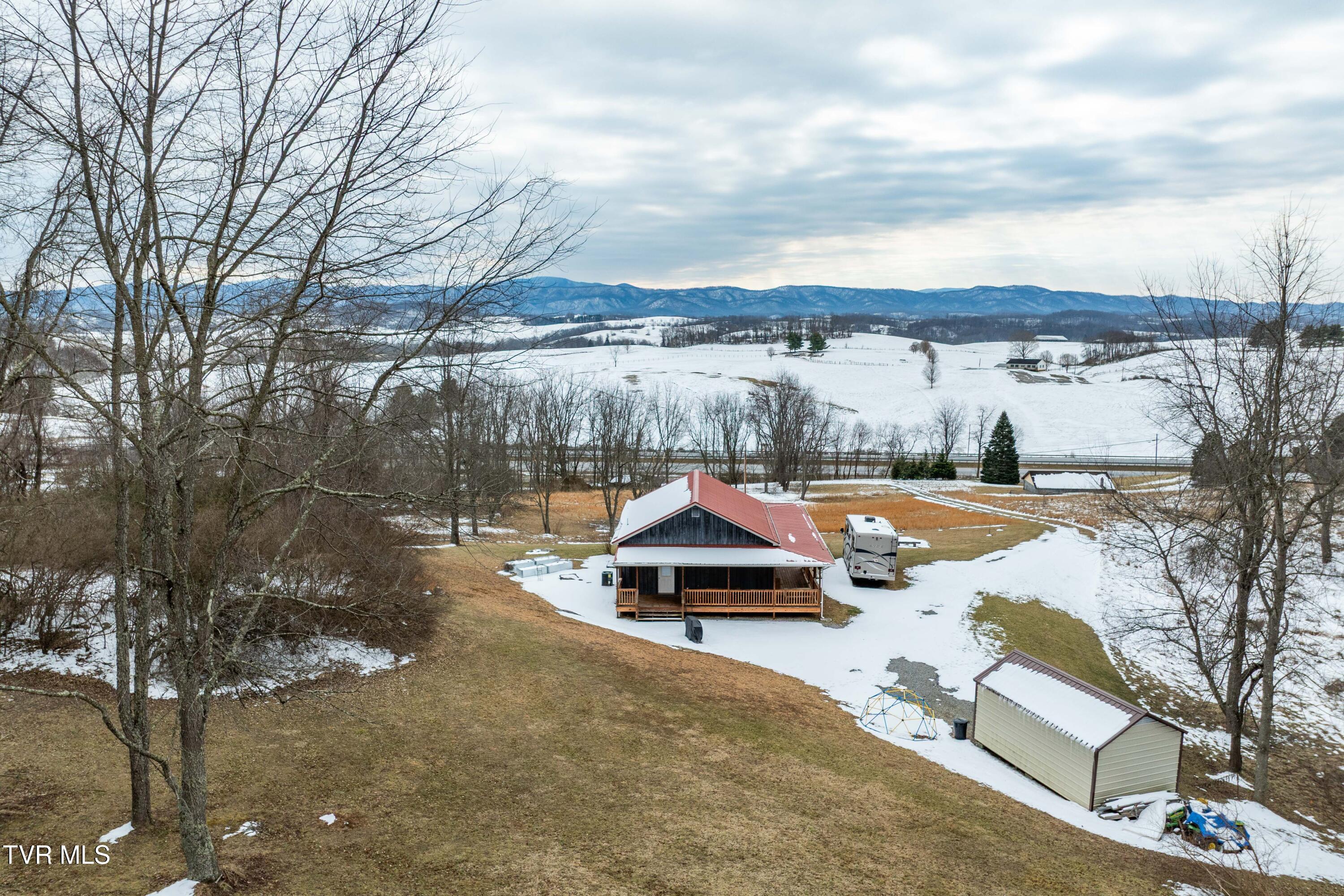 36091 Glove Drive Glade Spring, VA 24340 - Photo 29 of 70 36091 Glove Dr (28 of 70)