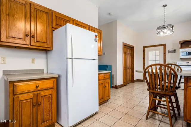 $288,000 | 36091 Glove Drive, Glade Spring, VA 24340