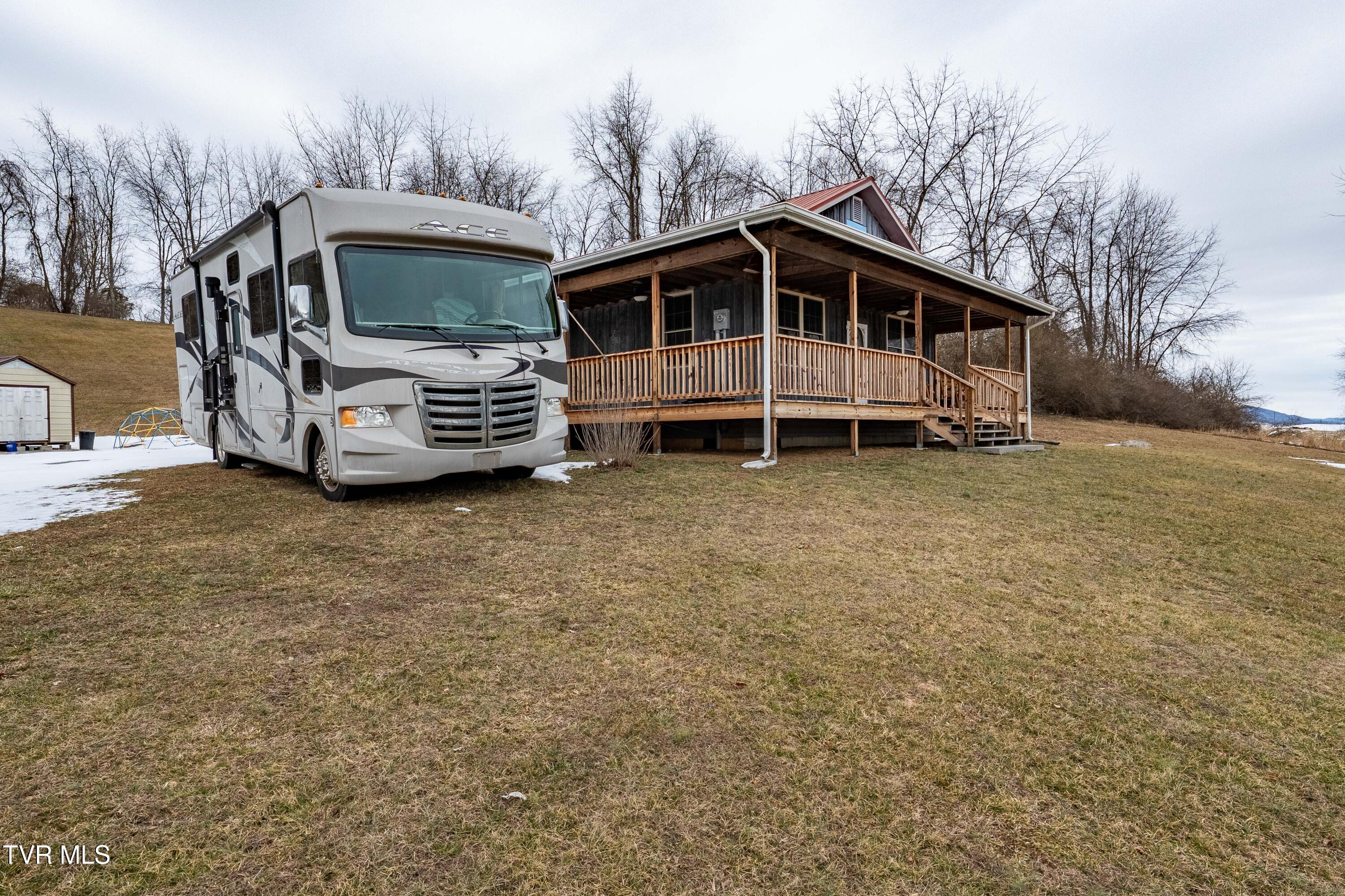 36091 Glove Drive Glade Spring, VA 24340 - Photo 49 of 70 36091 Glove Dr (48 of 70)