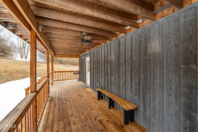 $288,000 | 36091 Glove Drive, Glade Spring, VA 24340