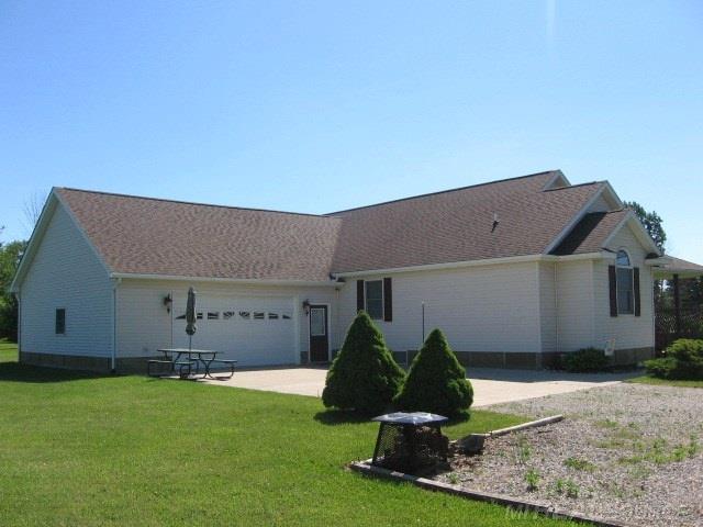 6235 Harrington Road Croswell, MI 48422 - Photo 10 of 46