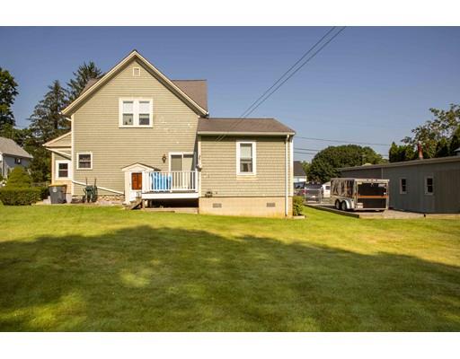 204 Sherman Road Somerset, MA 02726 - Photo 4 of 21 Gallery Image 4