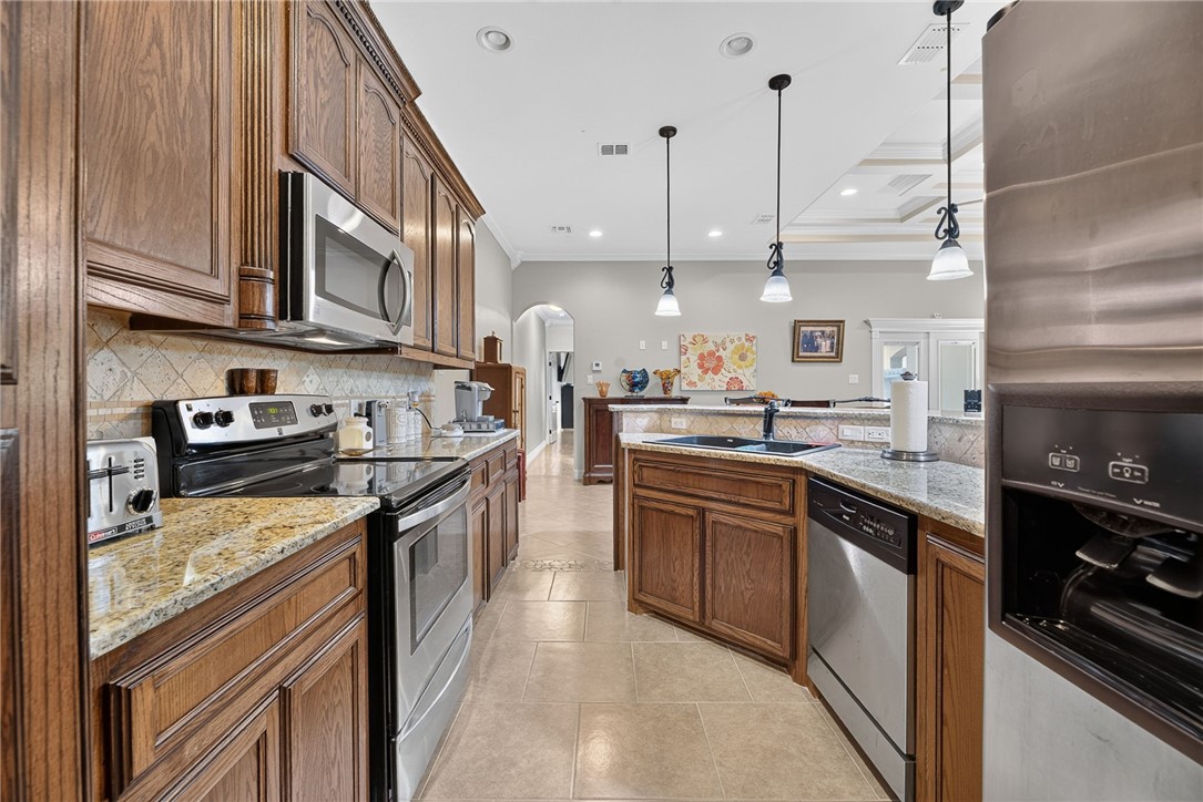 6934 Wooldridge Road, Unit C Corpus Christi, TX 78414 - Photo 8 of 26