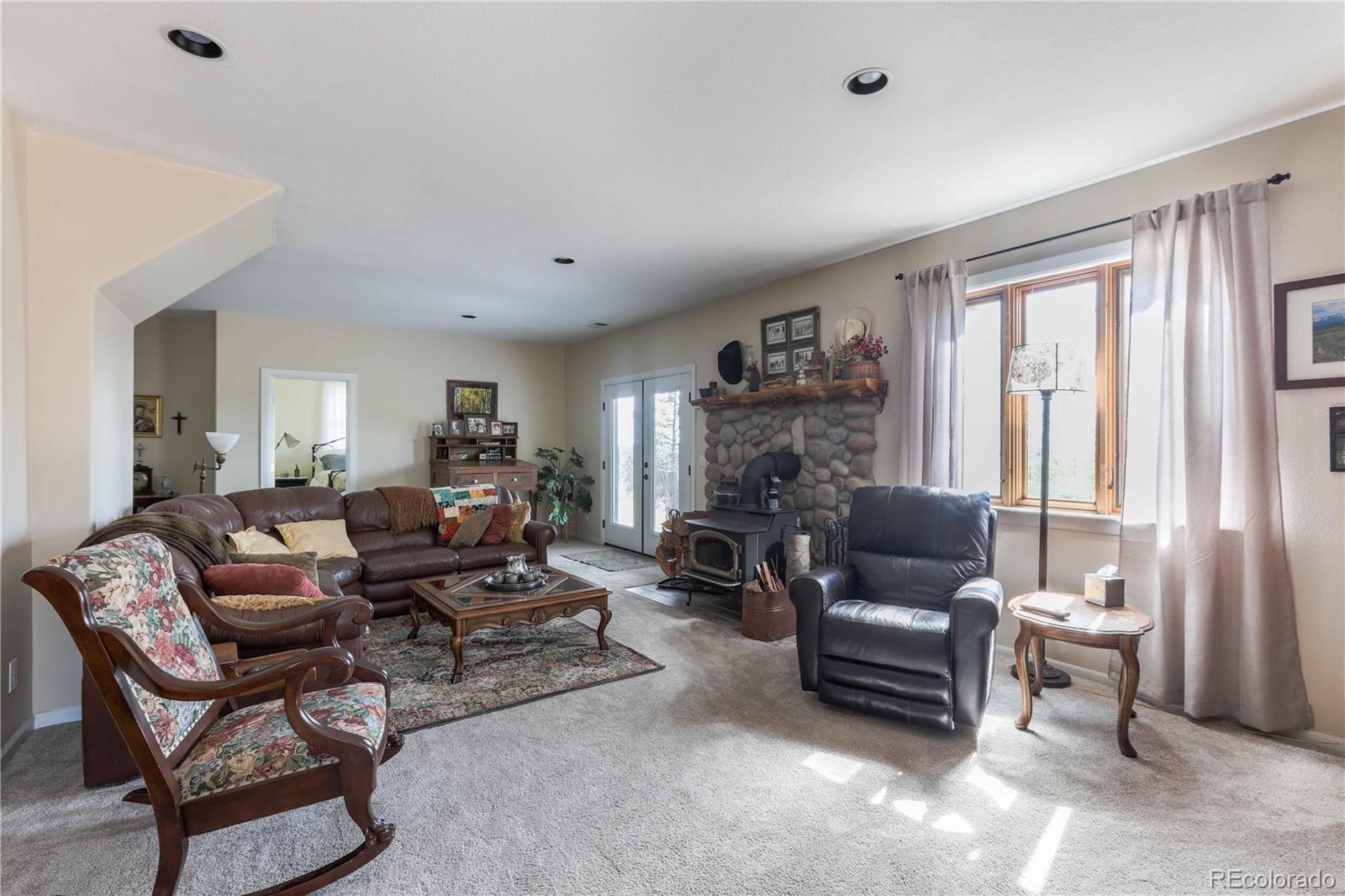 9309 Yegge Road Morrison, CO 80465 - Photo 9 of 39 Gallery Image 9