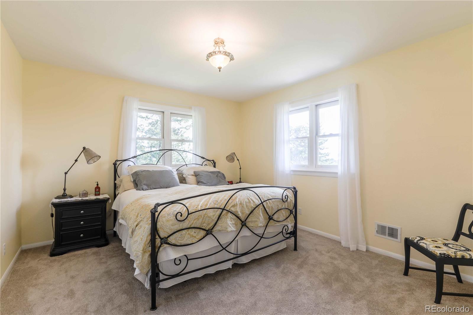9309 Yegge Road Morrison, CO 80465 - Photo 10 of 39 Gallery Image 10
