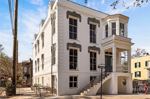 $3,500,000 | 127 East Gordon Street, Savannah, GA 31401