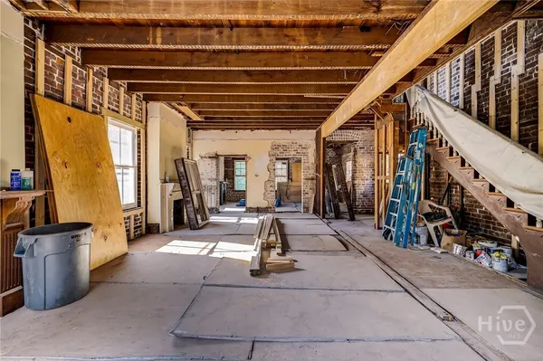 $3,500,000 | 127 East Gordon Street, Savannah, GA 31401