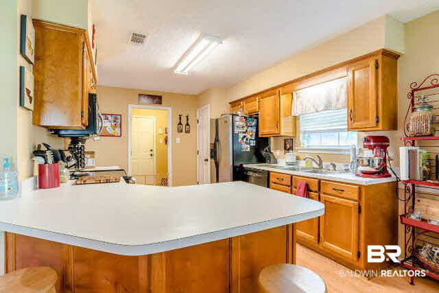 2210 Vulcan Court Mobile, AL 36695 - Photo 7 of 31