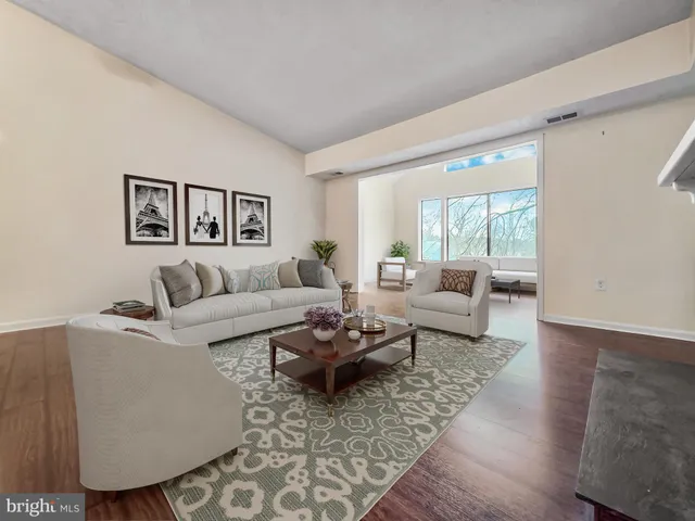 $288,000 | 58 Windbrooke Circle, Unit 58, Gaithersburg, MD 20879