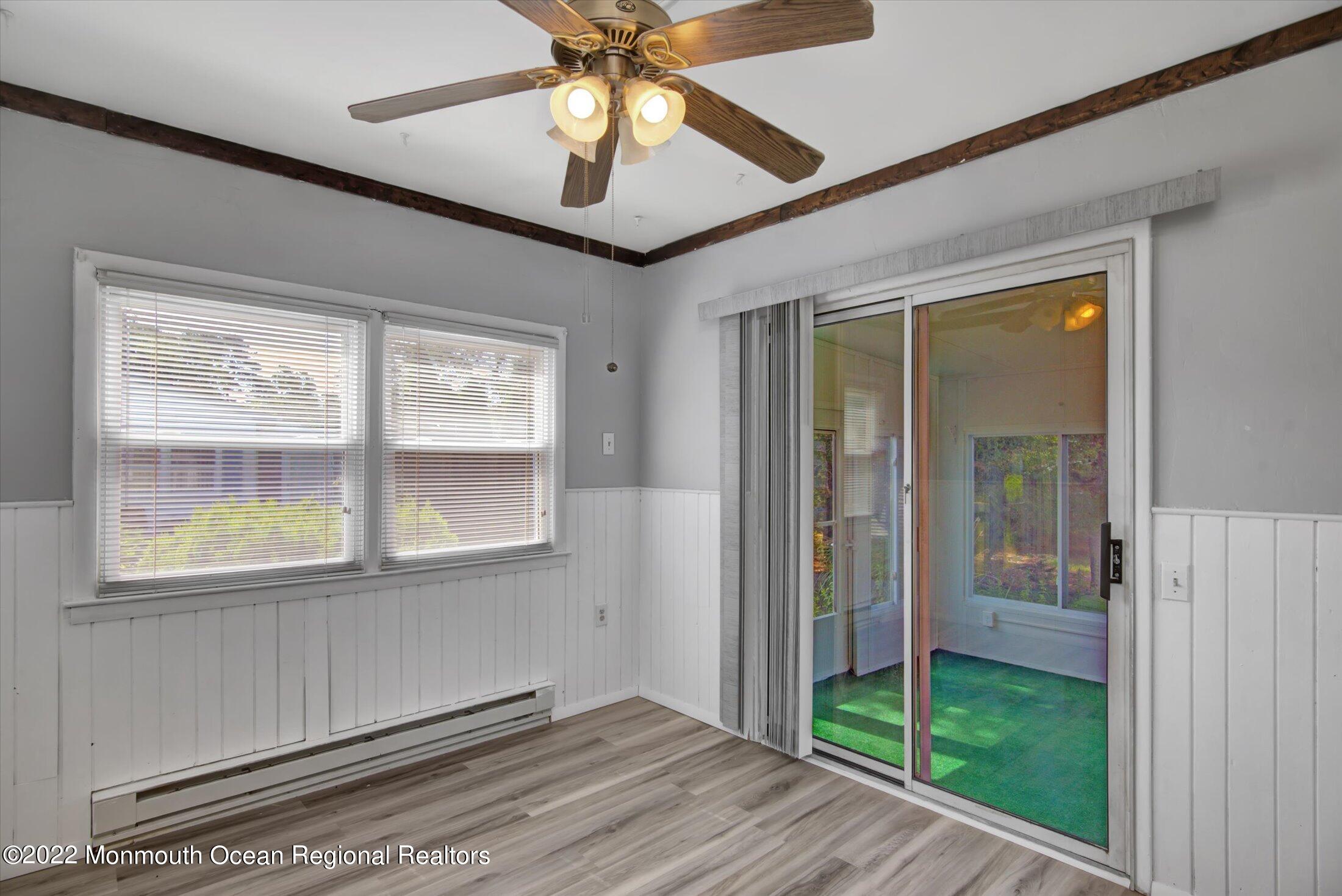 55 Hartford Road, Unit 73 Whiting, NJ 08759 - Photo 17 of 29 16-Family Room