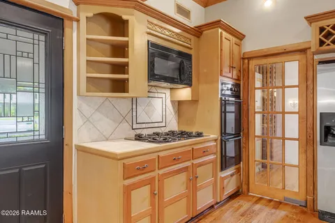 $290,000 | 207 Genevieve Drive, Lafayette, LA 70503