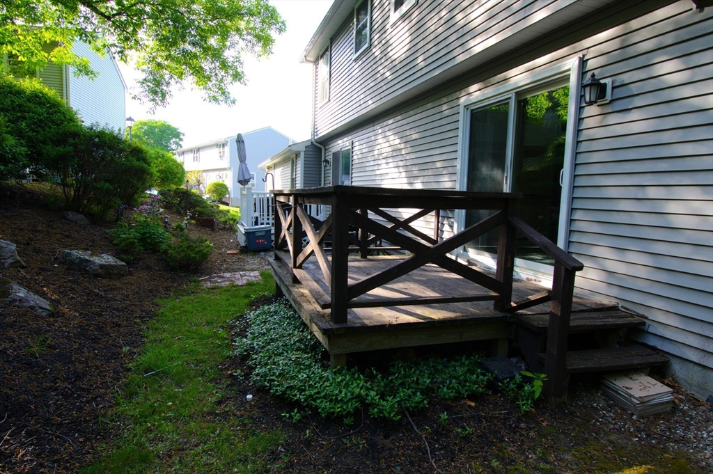 270 Sunderland Road, Unit 24 Worcester, MA 01604 - Photo 18 of 27