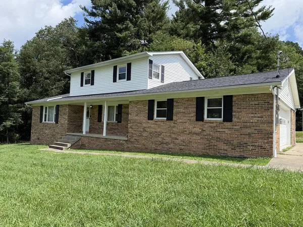 $225,000 | 143 Delta Road 30, Shady Spring, WV 25918