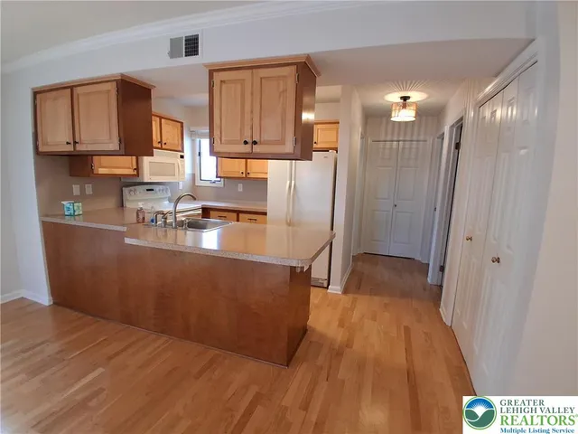 $295,000 | 1607 Briarwood Lane, Unit A, Bethlehem, PA 18020