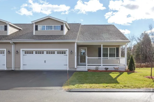 $599,000 | 40 B Brackett Lane, Hudson, NH 03051