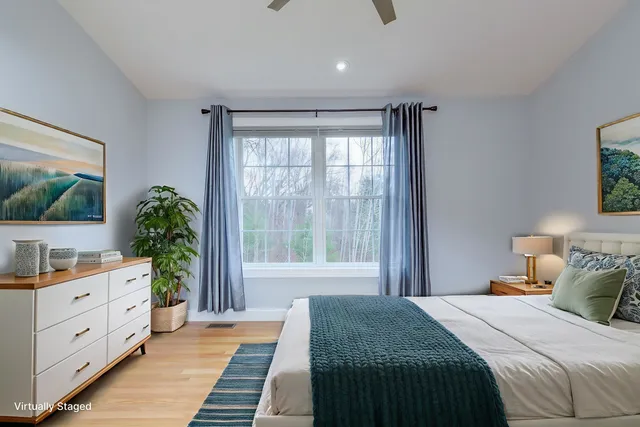 $599,000 | 40 B Brackett Lane, Hudson, NH 03051