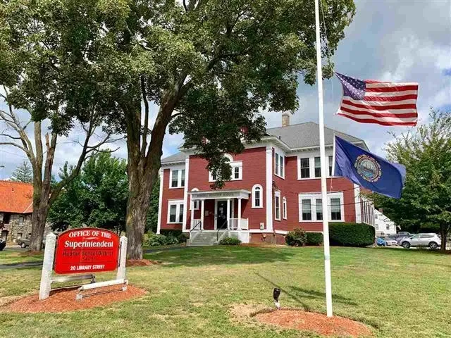 $599,000 | 40 B Brackett Lane, Hudson, NH 03051