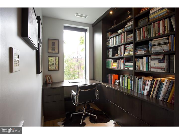 818 North 27th Street Philadelphia, PA 19130 - Photo 10 of 23 Office / Study