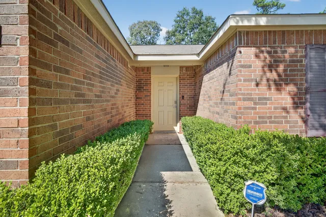 $223,900 | 16289 Sun View Lane, Conroe, TX 77302