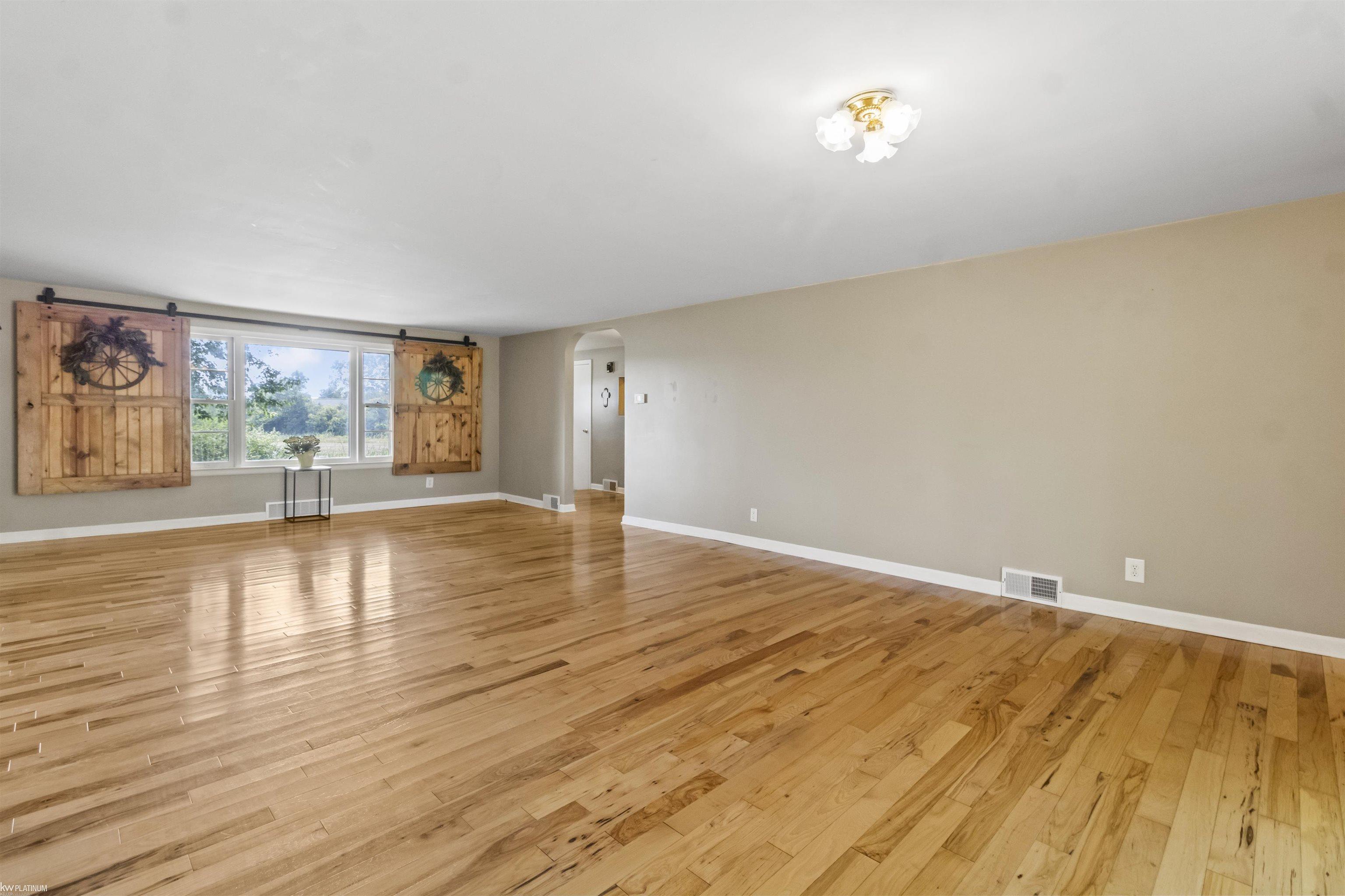 5840 Rattle Run Road St. Clair, MI 48079 - Photo 3 of 23