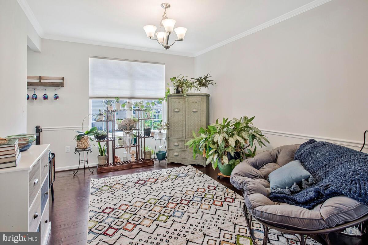 15801 Aerial View Road Woodbridge, VA 22193 - Photo 11 of 52 Dining/Living