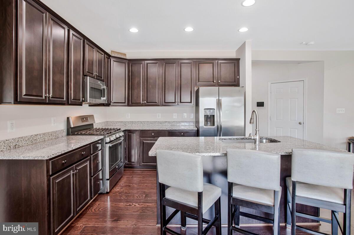 15801 Aerial View Road Woodbridge, VA 22193 - Photo 14 of 52 Kitchen