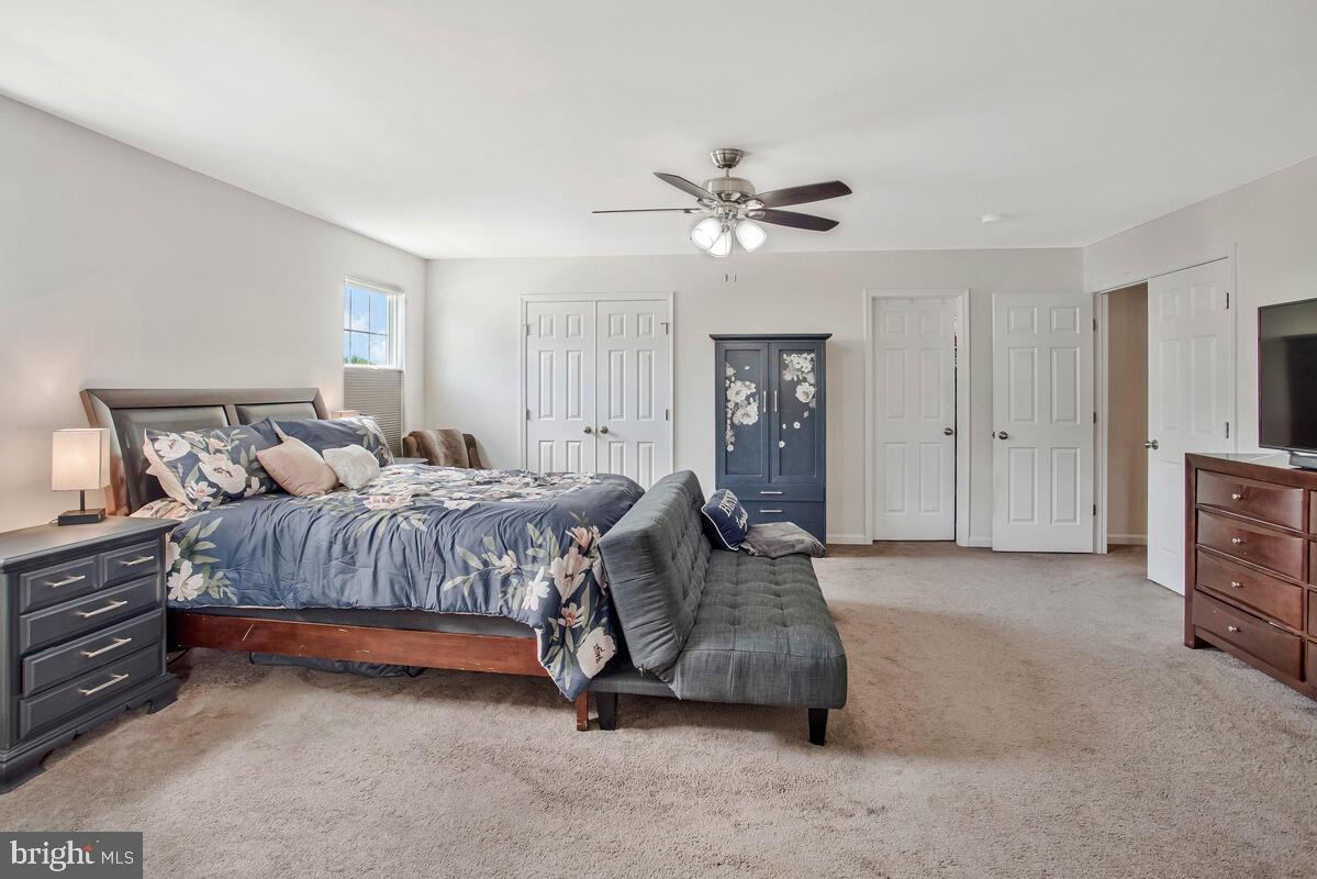 15801 Aerial View Road Woodbridge, VA 22193 - Photo 23 of 52 Master Bedroom