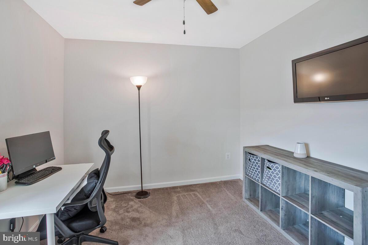 15801 Aerial View Road Woodbridge, VA 22193 - Photo 31 of 52 Third Bedroom