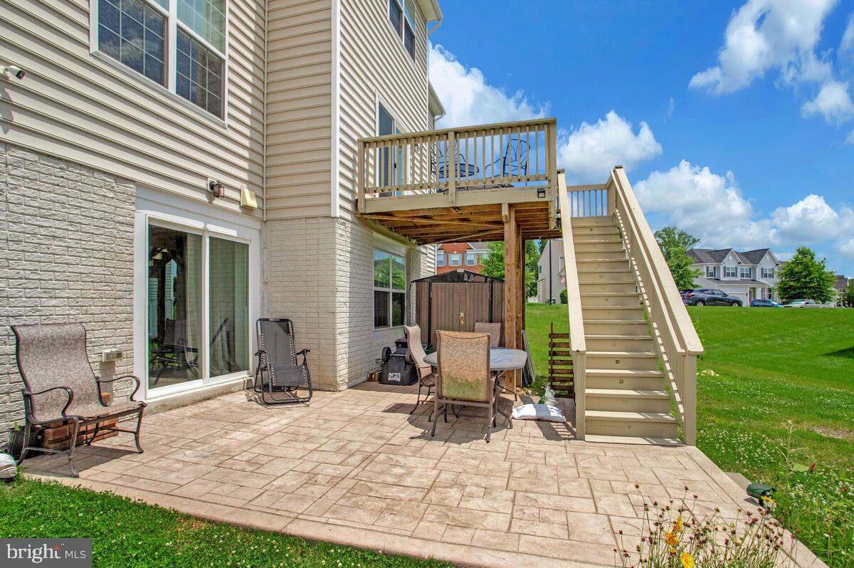 15801 Aerial View Road Woodbridge, VA 22193 - Photo 46 of 52 Patio