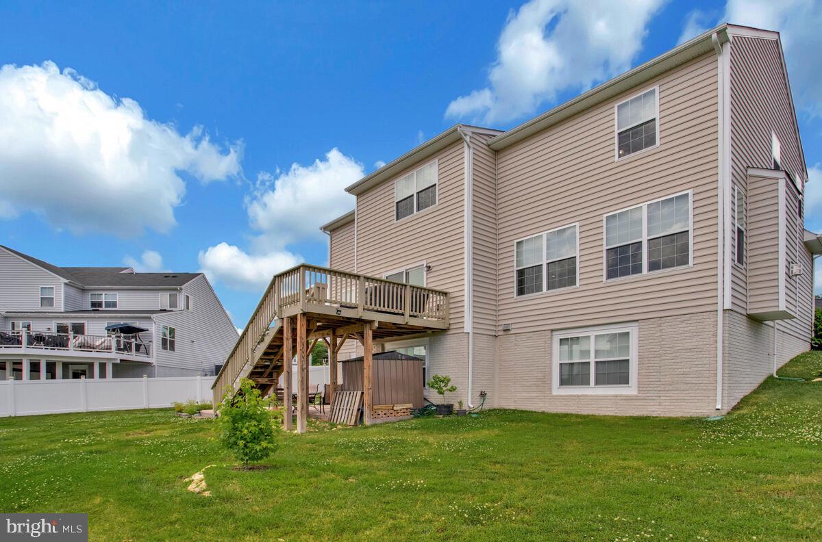 15801 Aerial View Road Woodbridge, VA 22193 - Photo 51 of 52 Gallery Image 51