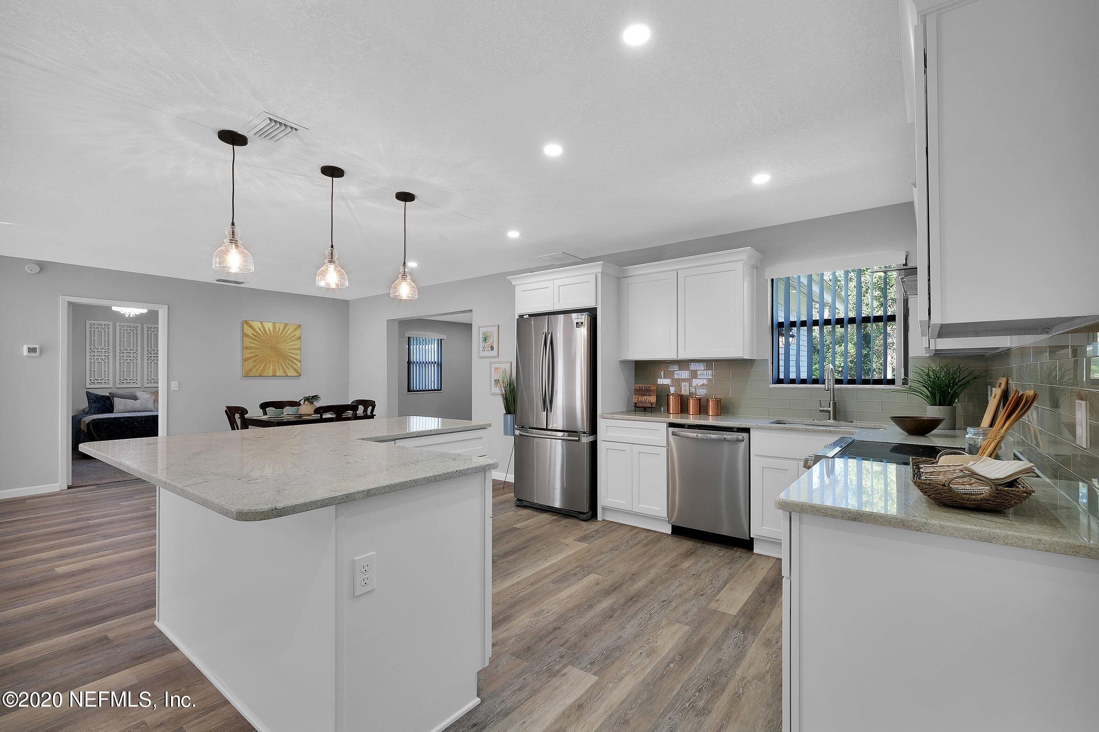 5023 Spring Glen Road Jacksonville, FL 32207 - Photo 3 of 30 014-5023SpringGlenRoad-Jacksonville-FL-3